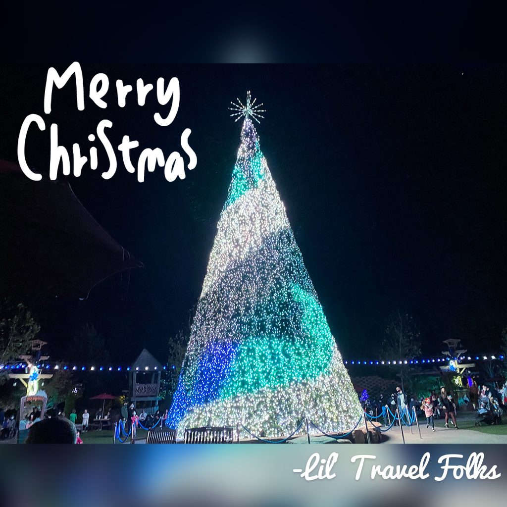 the 50 foot animated tree at Dollywood
