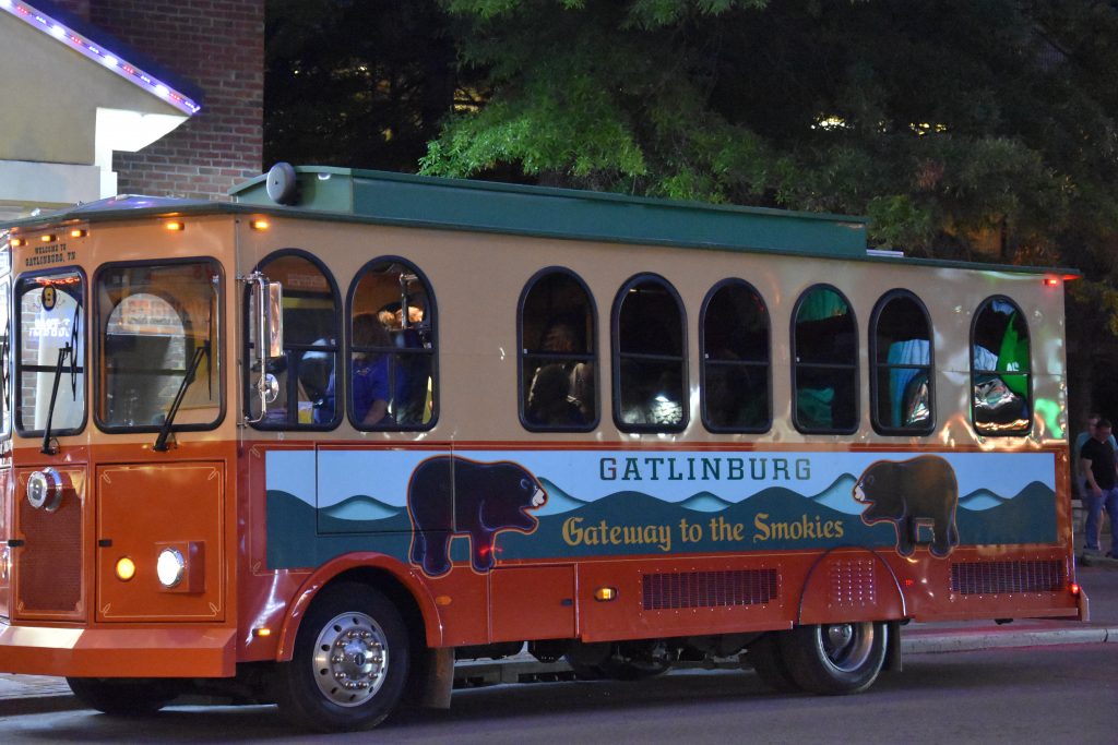 gatlinburg trolley car