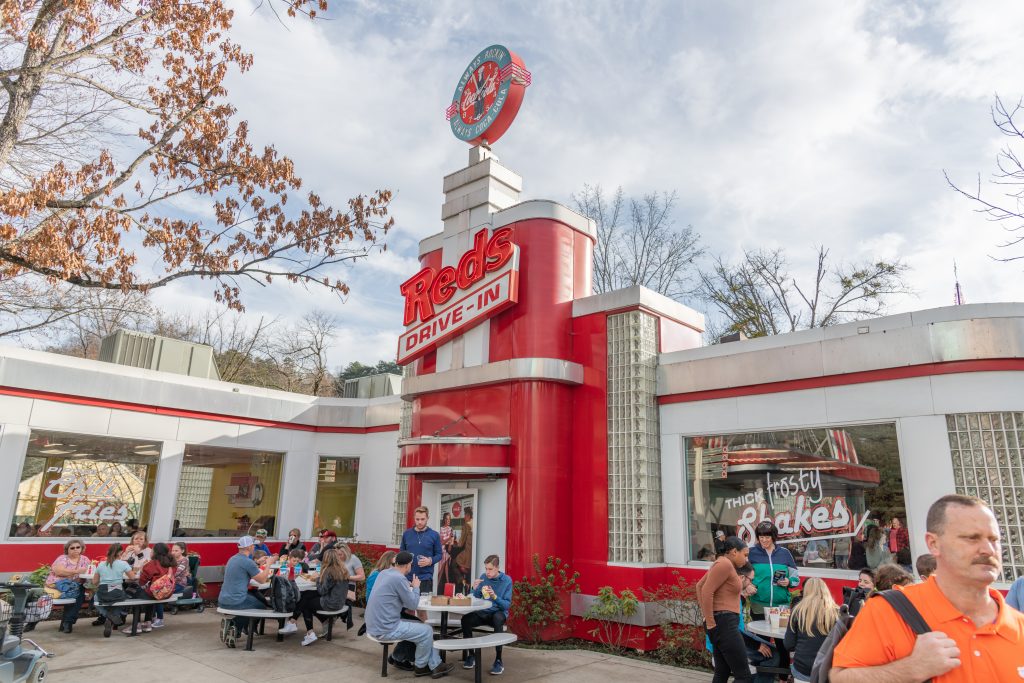 exterior of red's drive in