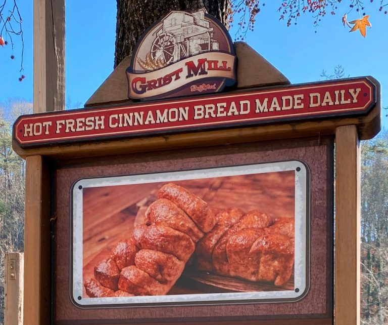 The Best Dollywood Cinnamon Bread Recipes