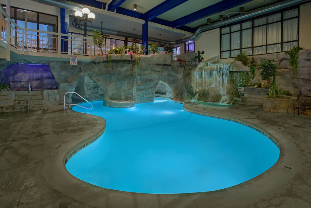 indoor pool of the Sidney James Mountain Lodge